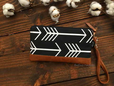 Black Arrows with Vegan Leather - Zippered Wristlet Clutch /  Bridesmaid Gift- Accessory Make Up Bag -